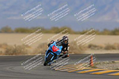 media/Dec-17-2022-SoCal Trackdays (Sat) [[224abd9271]]/Turn 15 (155pm)/